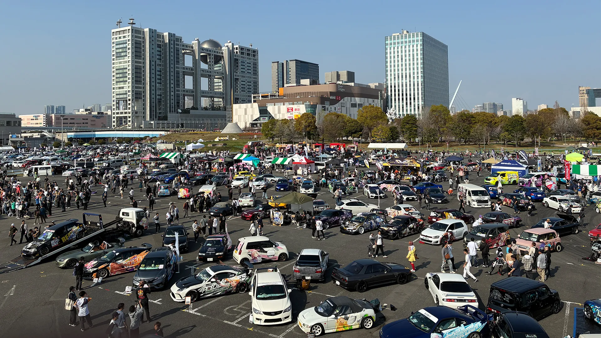 全国から約1,000台の「痛車」が集結しました！