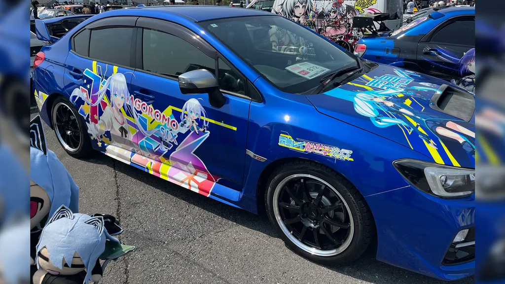 霧島レイの映える青色の痛車！